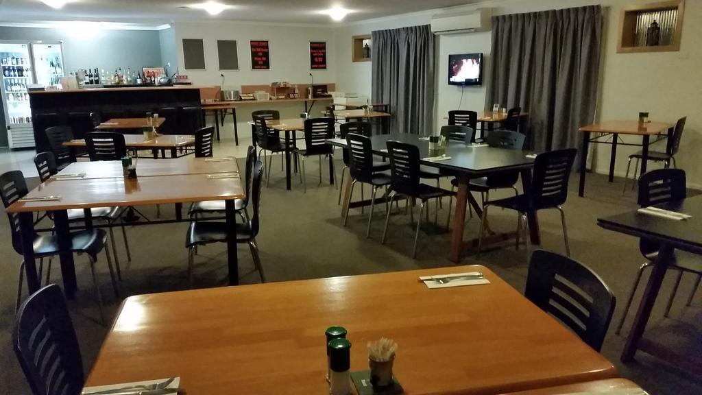 True Blue Motor Inn Rockhampton Exterior foto